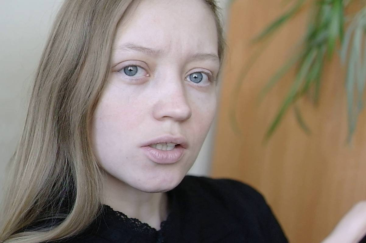 Adorable femme mature offre des massages érotiques.